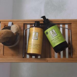 שמפו טבעי משמח בניחוח הדרים עם נגיעות של ג'ינג'ר – ללא מלחים