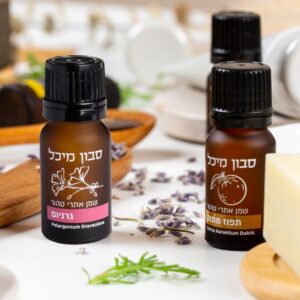 מארז תשוקה ליום האהבה: סט שמנים אתריים ומפיץ ריח טבעי לאווירה רומנטית