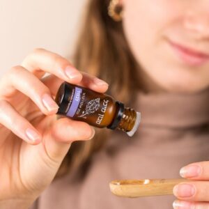 רוגע – סט שמנים אתריים ופחית ניחוחות